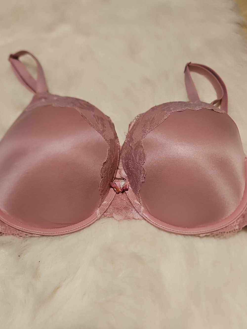 Victoria's Secret Satin Lace-Trim Underwire Bra in Dusty Rose